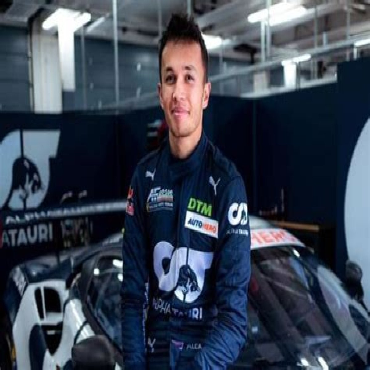 Alex Albon Parents, Family Background & Personal Life Facts