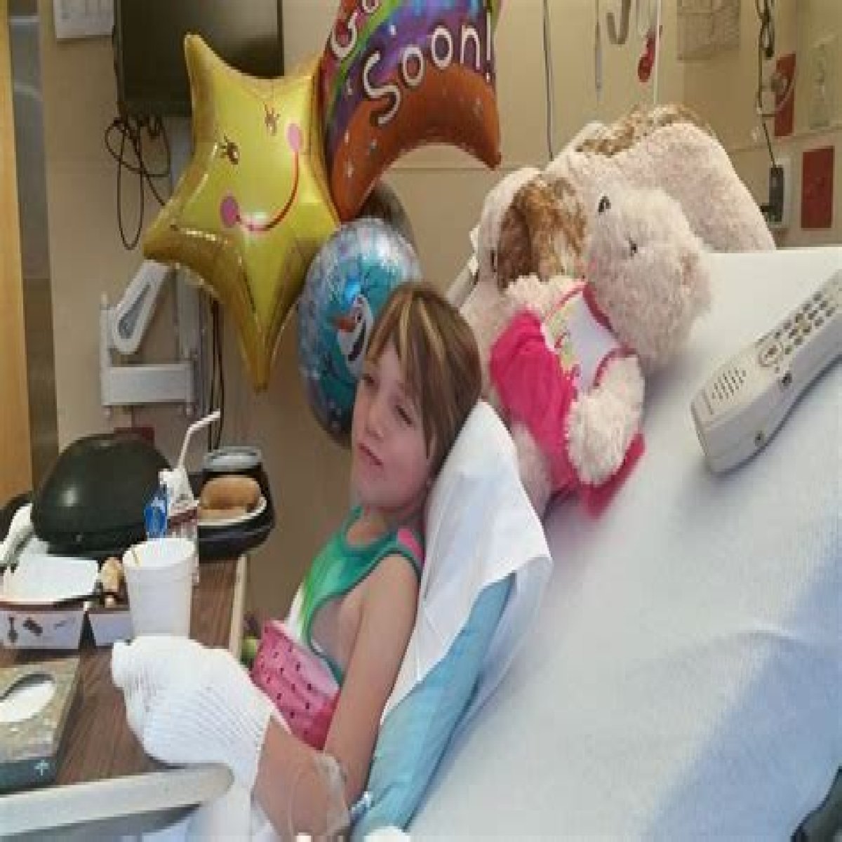 Ally Rednour: Girl, 6, dragged more than 1,000 feet after her backpack gets stuck in bus door