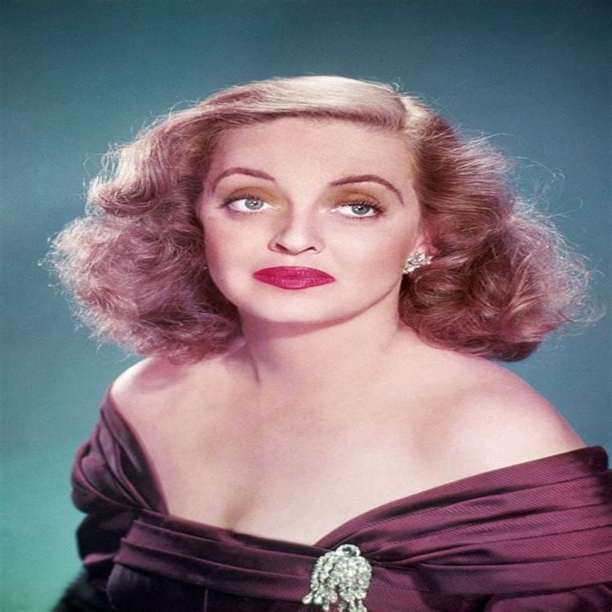 Bette Davis Net Worth | Celebrity Net Worth