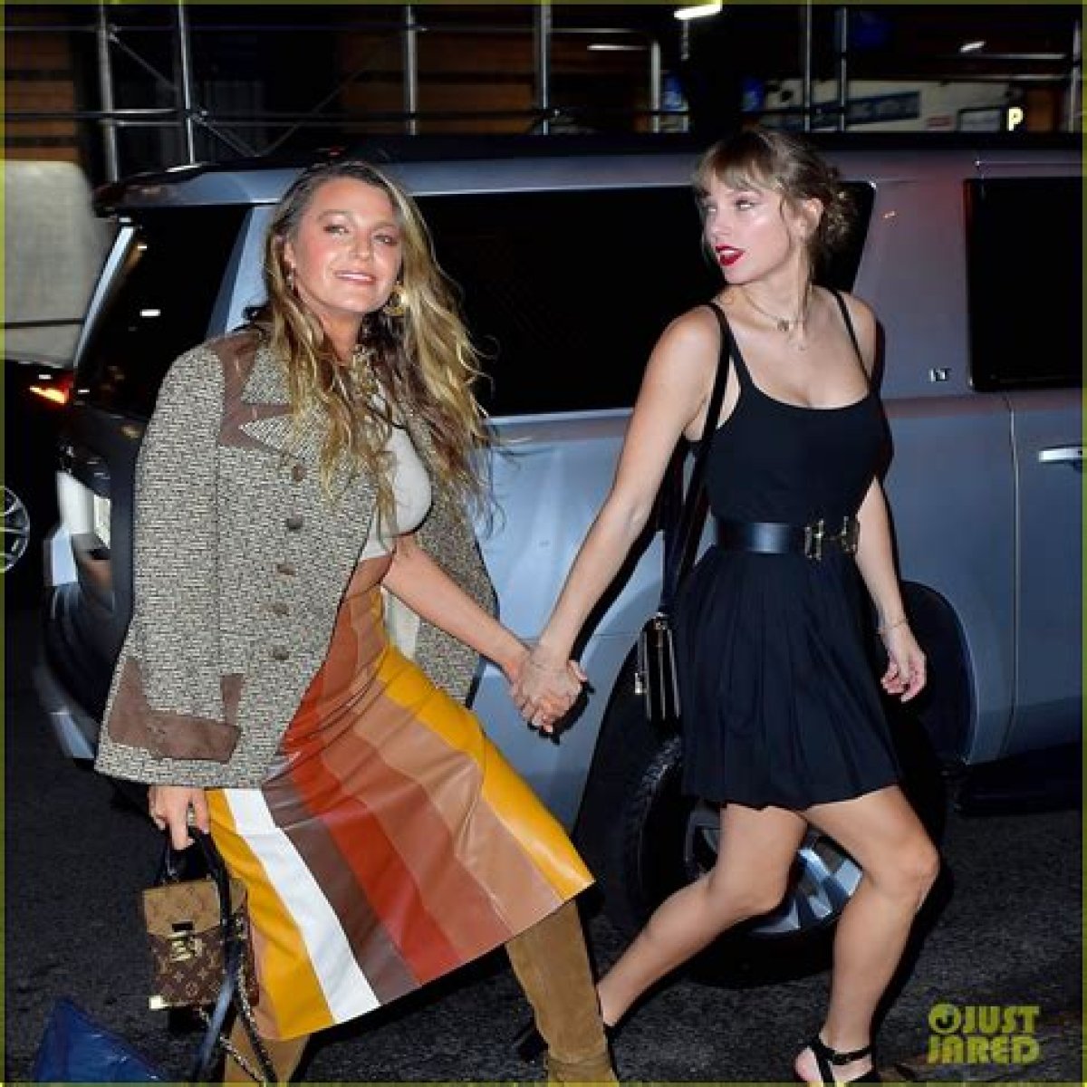 bitchy | Besties Taylor Swift and Blake Lively step out for dinner with friends in the Big Apple!