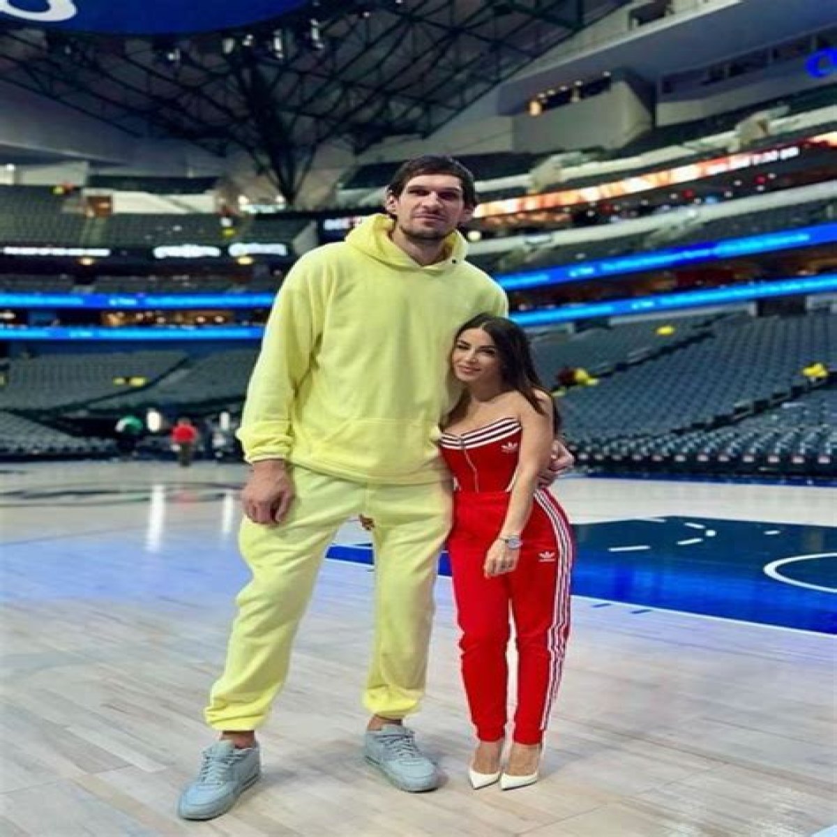 Boban Marjanovic- Bio, Height, Net Worth, Wife, Marriage