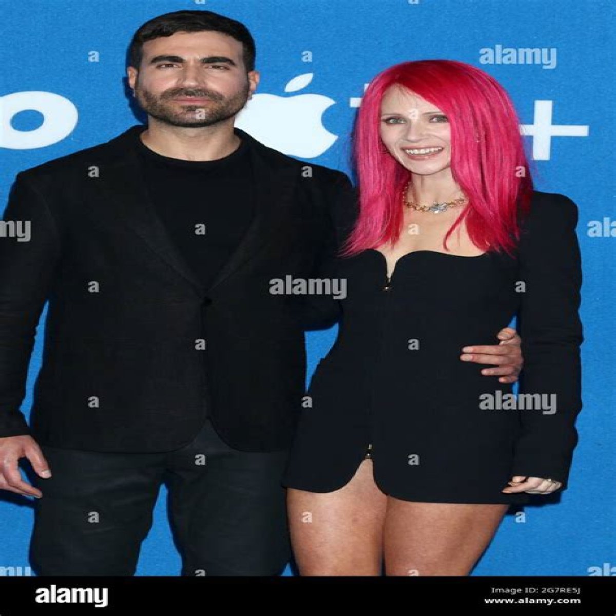 Brett Goldstein is ‘the only person in L.A. in the last 15 years who has body hair’
