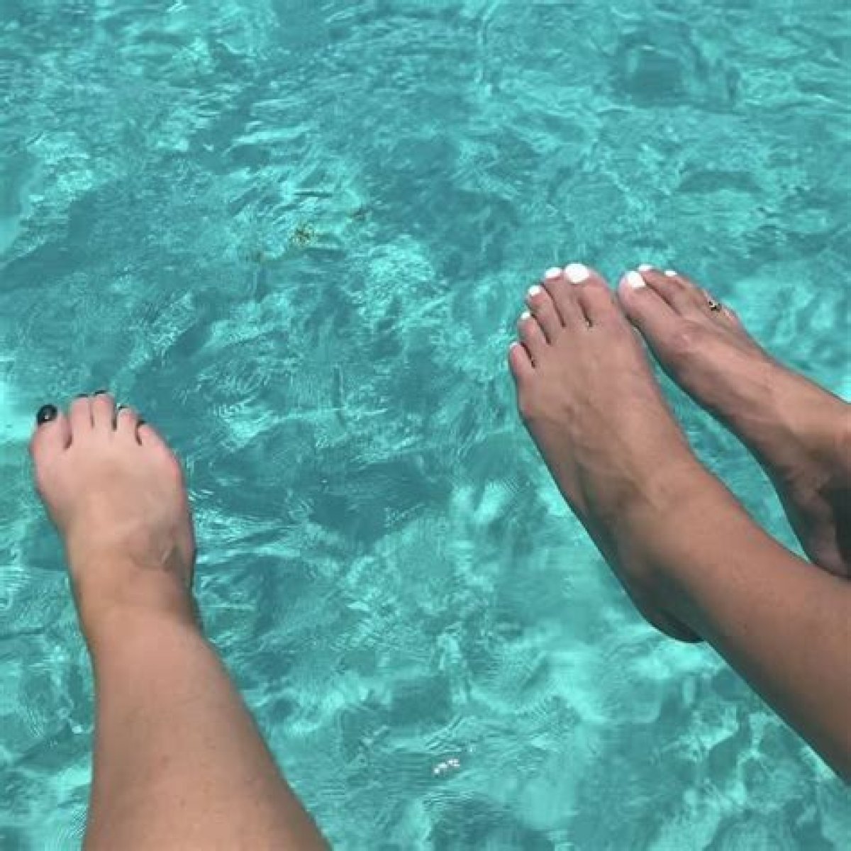Calyx Hampton Feet (109 photos) Sexy Feets