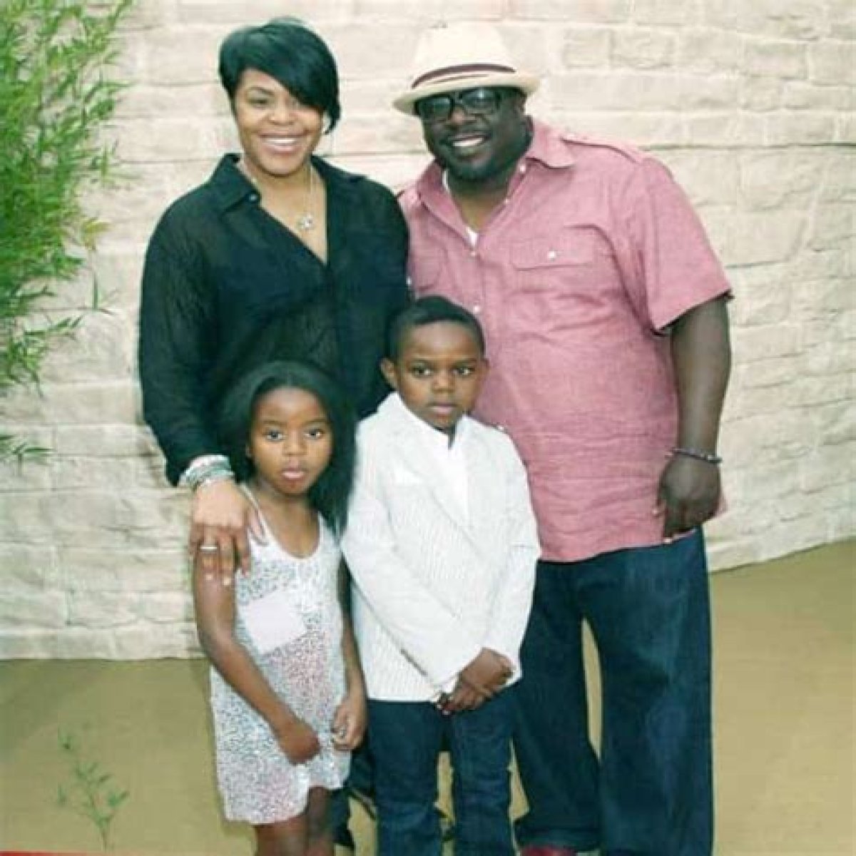 Cedric the Entertainer Net worth. Meet his wife Lorna Wells. 2022