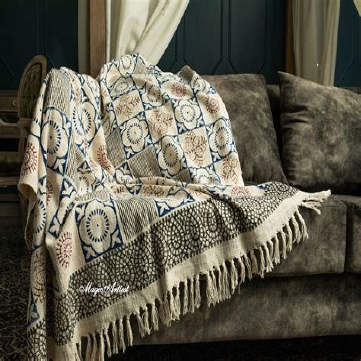 Decorative blanket