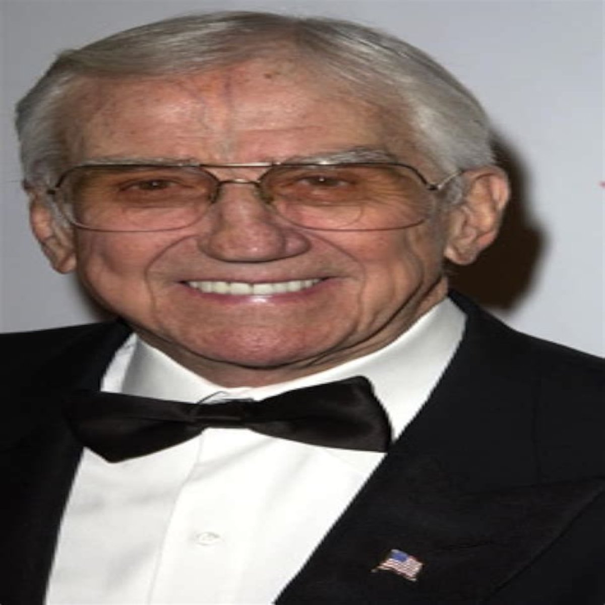 Ed McMahon - Bio, Age, net worth, height, Wiki, Facts and Family