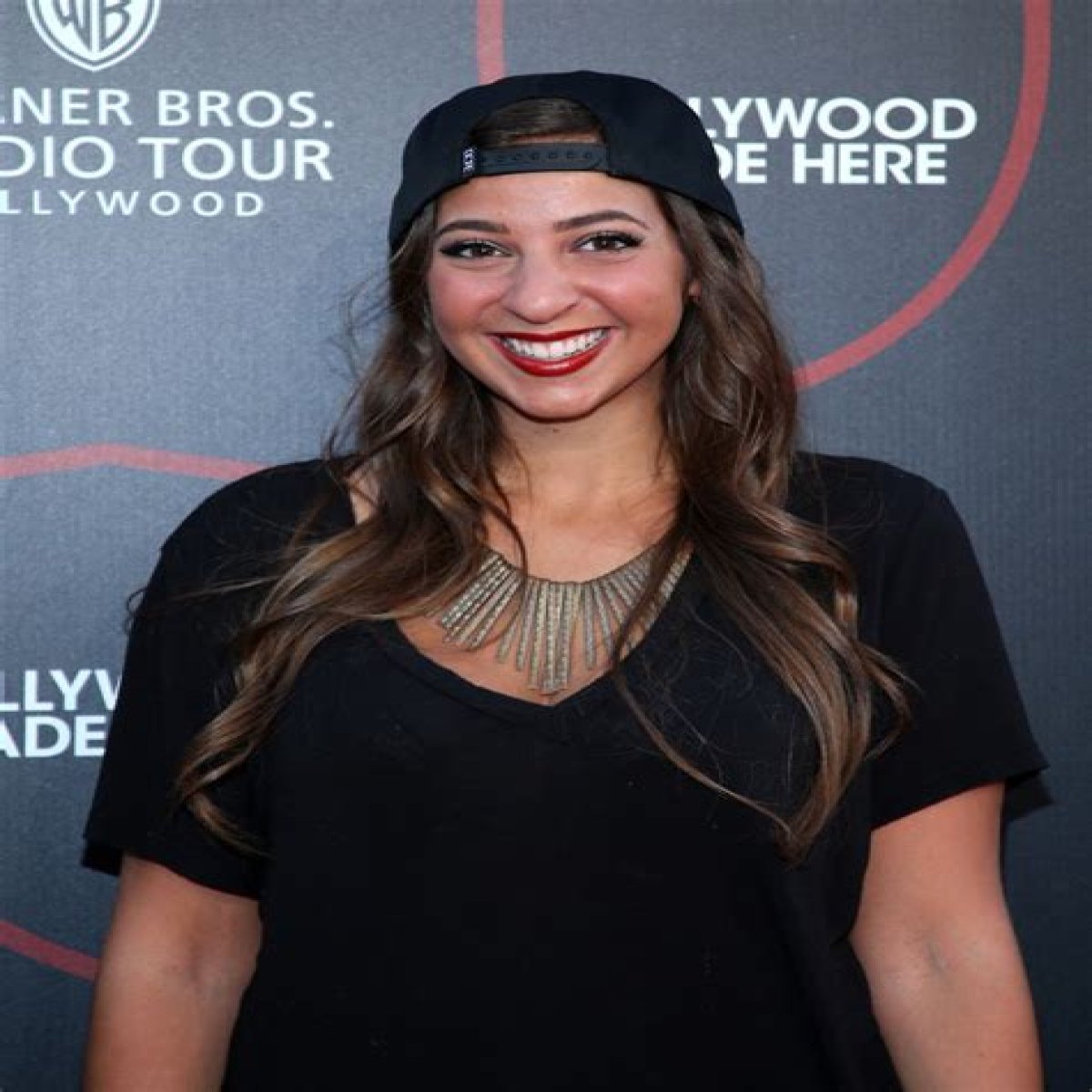 Gabbie Hanna - CelebNetWorth