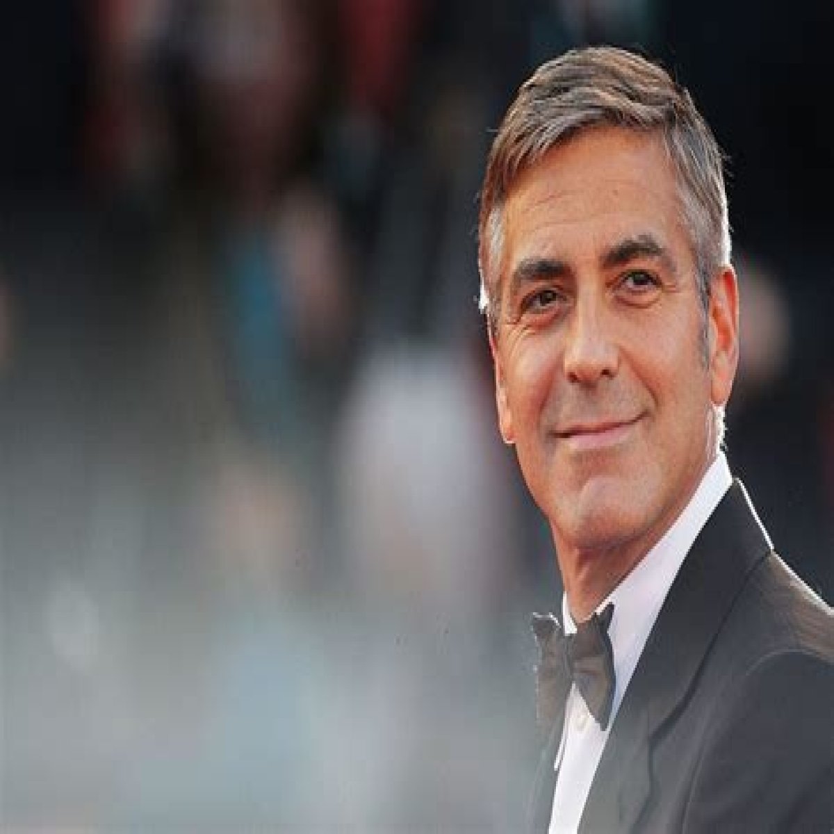 George Clooney Confirms That He Gave 14 Of His Closest Friends $1 Million