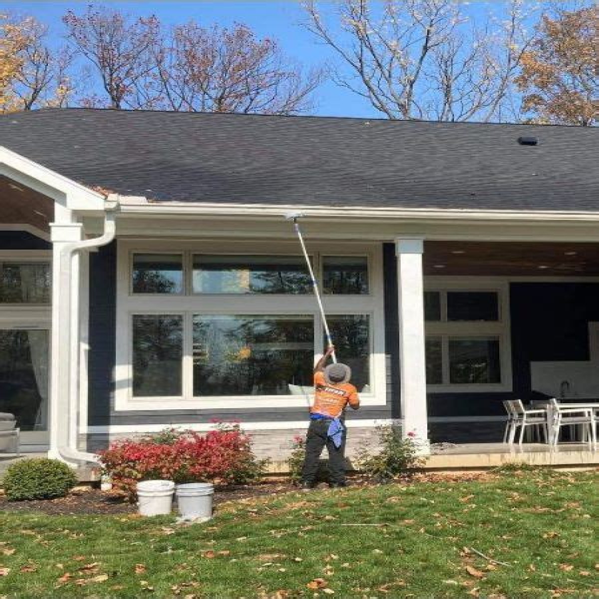 Gutter Cleaning Toledo OH