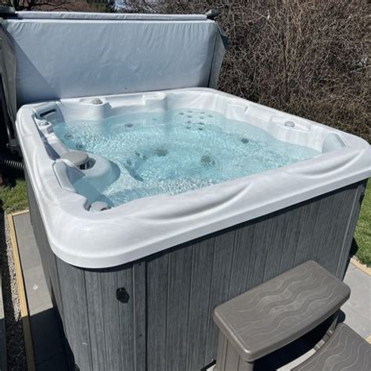 Hot tub