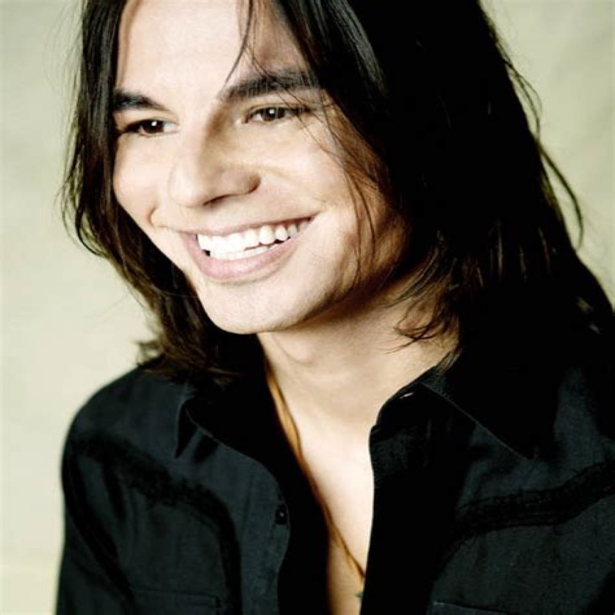 
How Much Money Does Julio Iglesias Jr Make? Latest Income Salary
