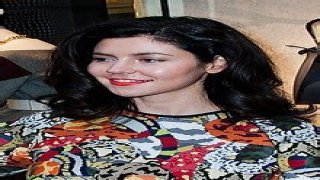 
How Much Money Does Marina and the Diamonds  Make? Latest Income Salary
