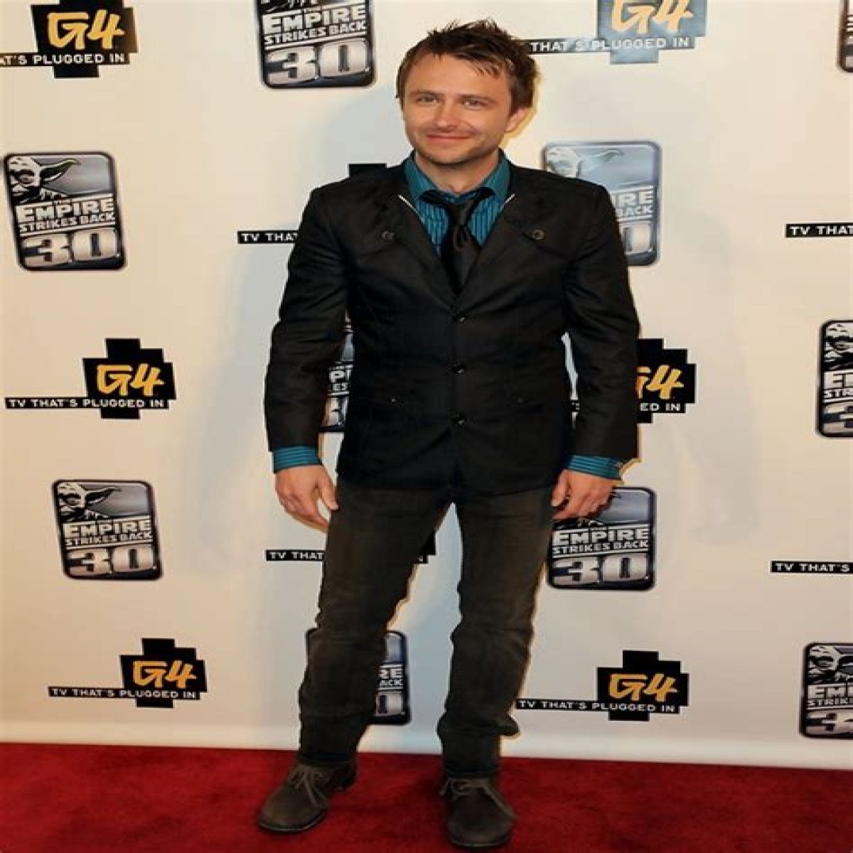 How tall is Chris Hardwick