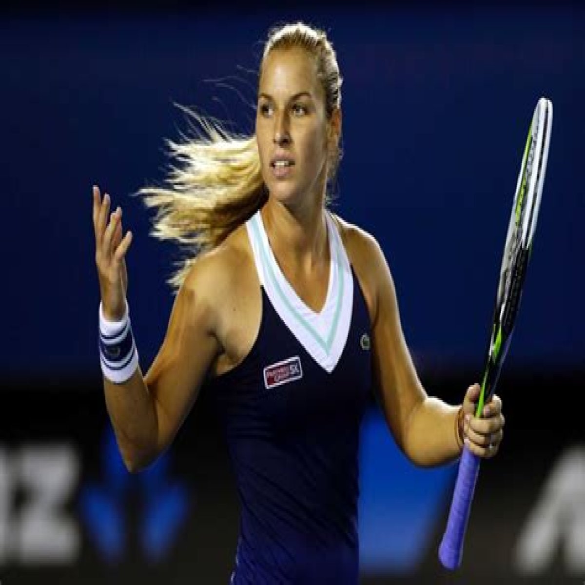 How tall is Dominika Cibulkova