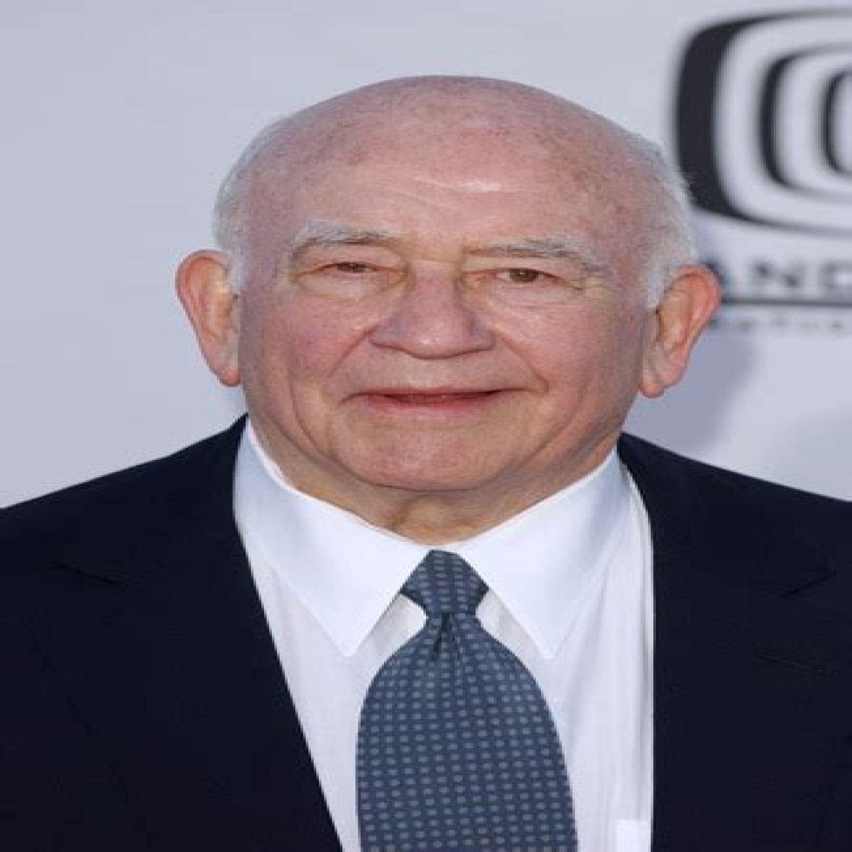 How tall was Ed Asner