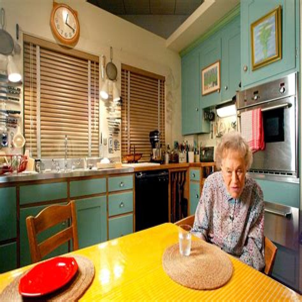 How tall was Julia Child