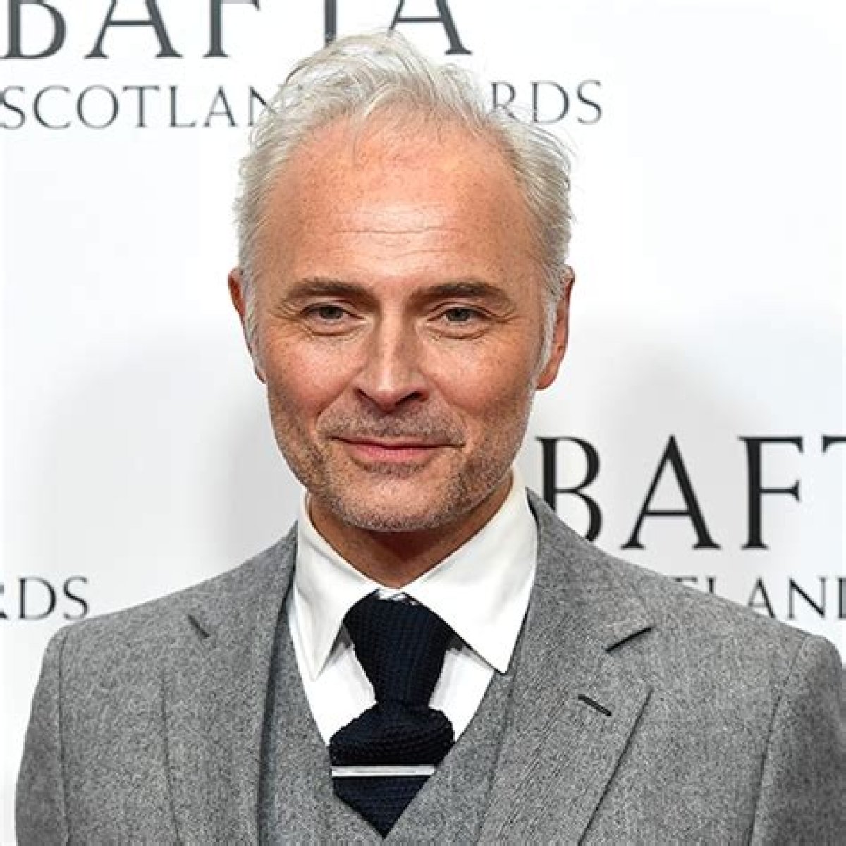Is Mark Bonnar related to David Tennant?