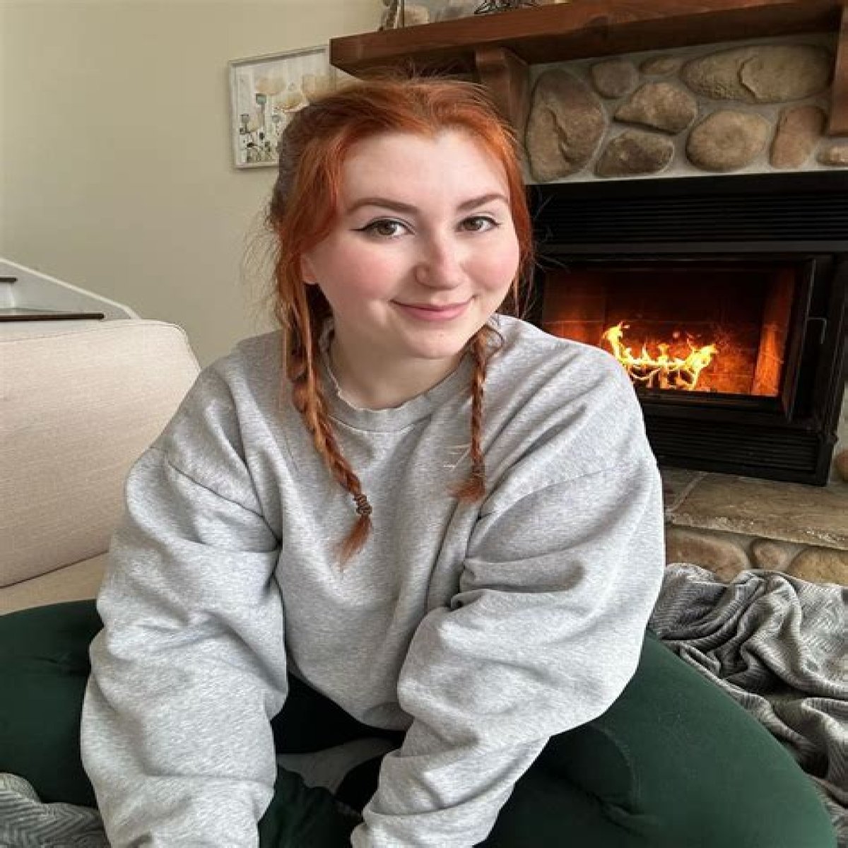 Isla Moon: TikTok Star, Age, Real Name, Family, Relationship, Career and Net Worth