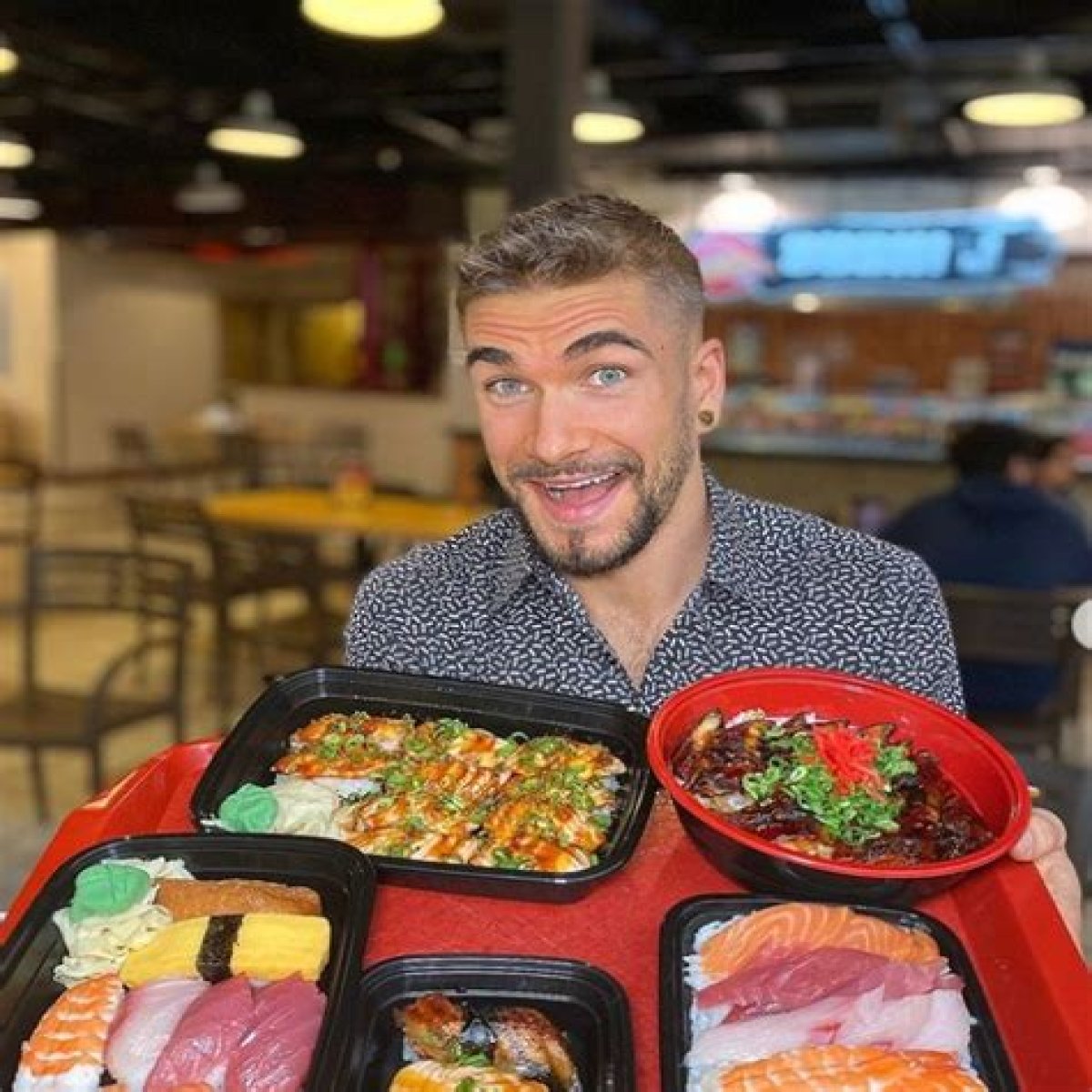 Joel Hansen: YouTuber, Age, Wife, Bio, Net Worth!