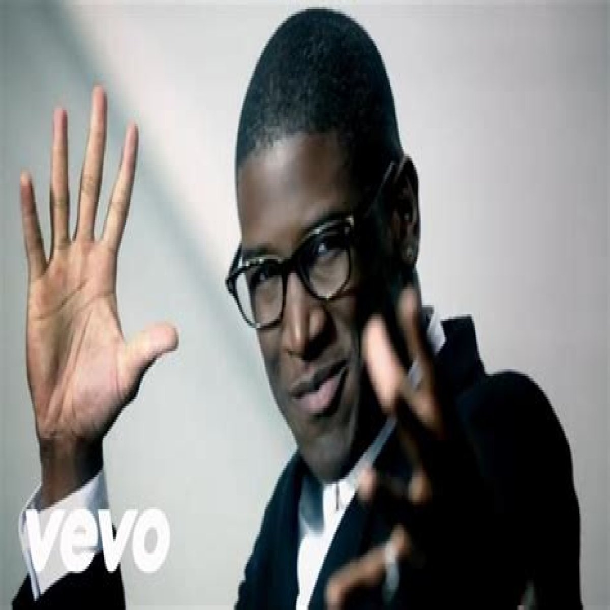 Labrinth Net Worth, Age, Wiki, Bio, Height & Zodiac