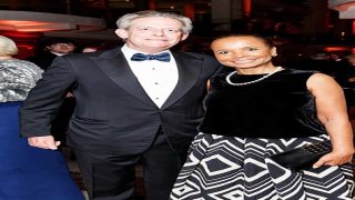 Parents, Ethnicity, Net Worth, Wife, And More