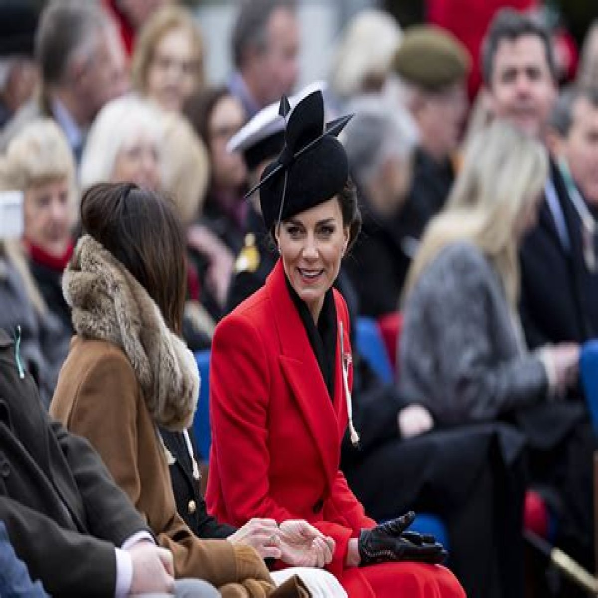 Princess Kate wore a red McQueen coat & a leek brooch for St. David’s Day
