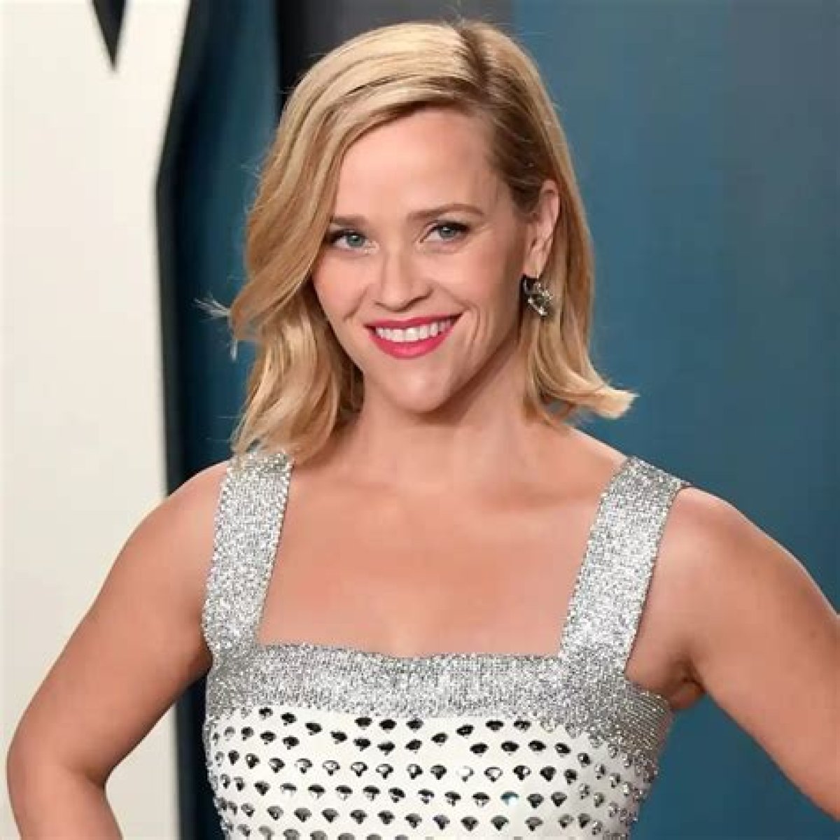 Reese Witherspoon – Height, Weight, Bra Size, Measurements & Bio