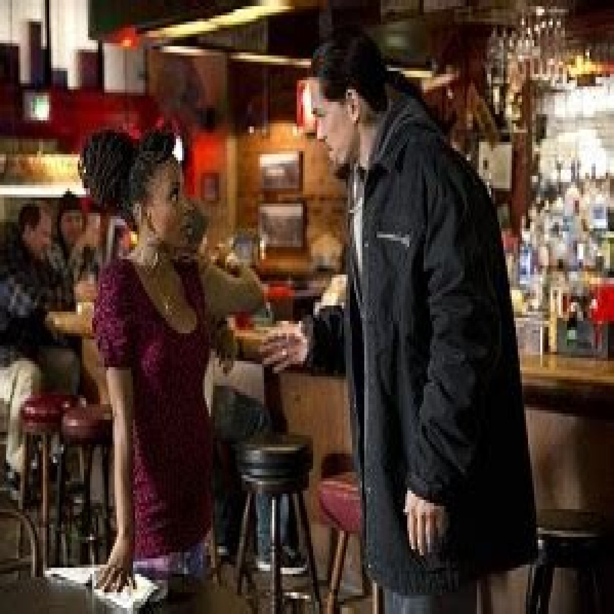 Shameless RECAP 2/2/14: Season 4 Episode 4 “Strangers on a Train”