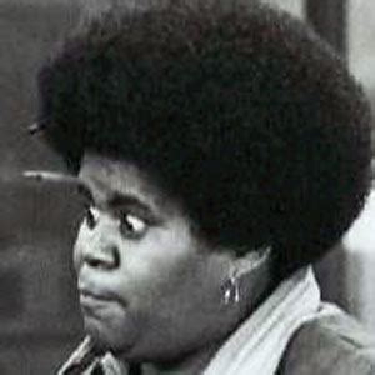 Shirley Hemphill (Comedian) - Age, Birthday, Bio, Facts, Family, Net Worth, Height & More