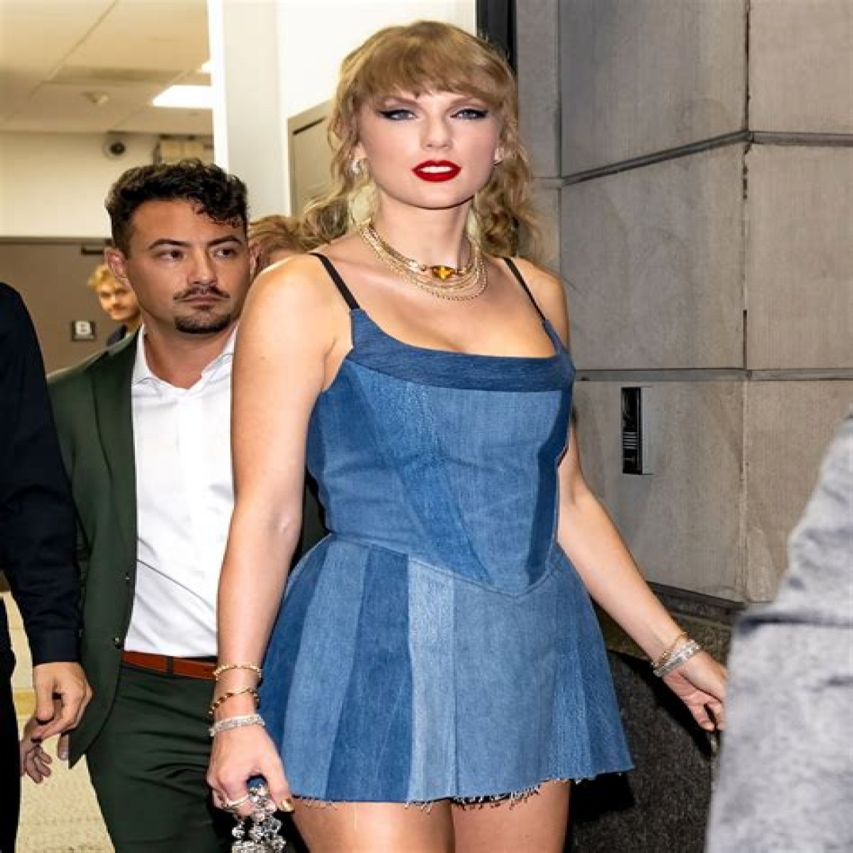 Taylor Swift wore EB Denim to the VMA afterparty: love it or hate it?
