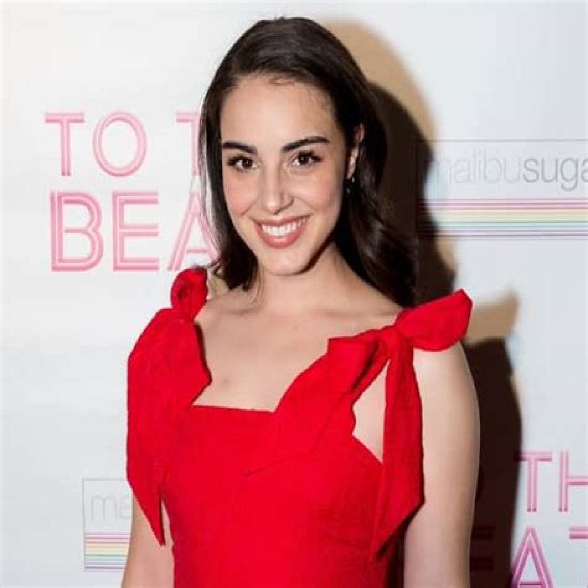 Veronica St Clair Wiki, Age, Boyfriend, Mother, Father, Height, Net Worth & More