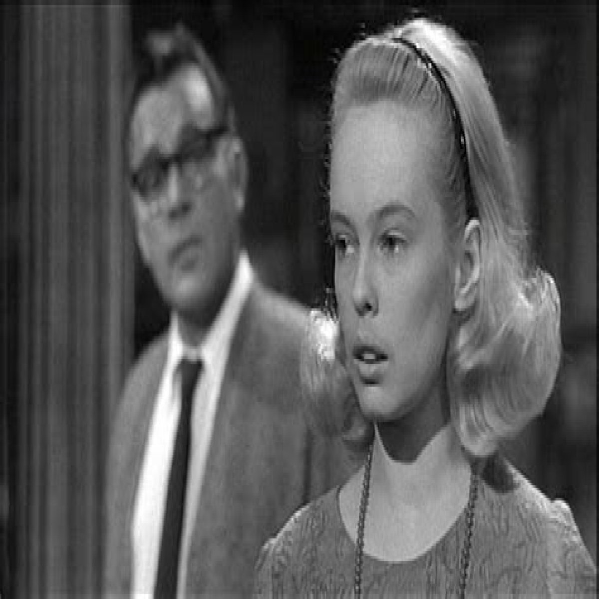 Who is Sandy Dennis dating? Sandy Dennis boyfriend, husband