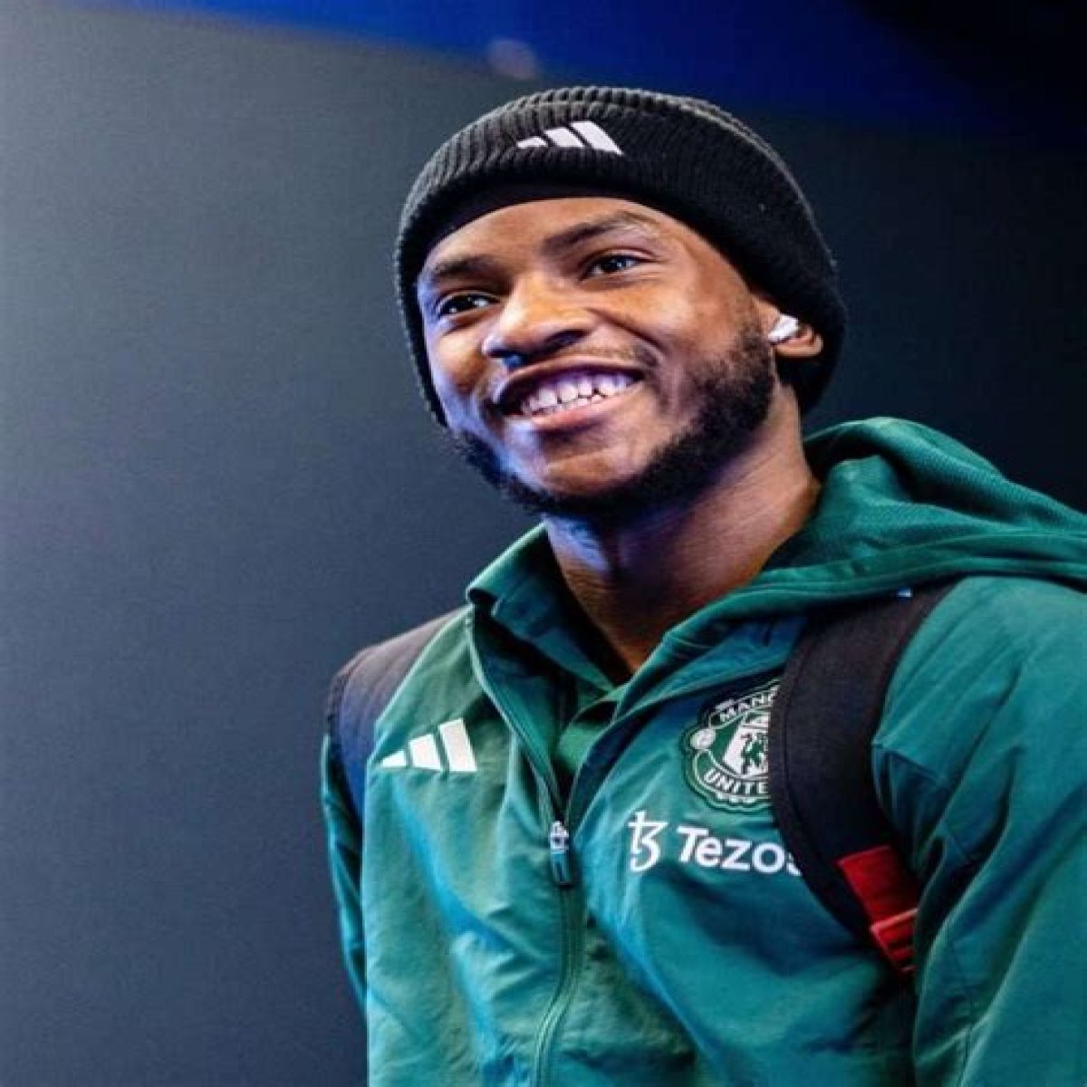 Willy Kambwala Biography: Age, Parents, Stats, Net Worth, Girlfriend, Salary, Height, FIFA